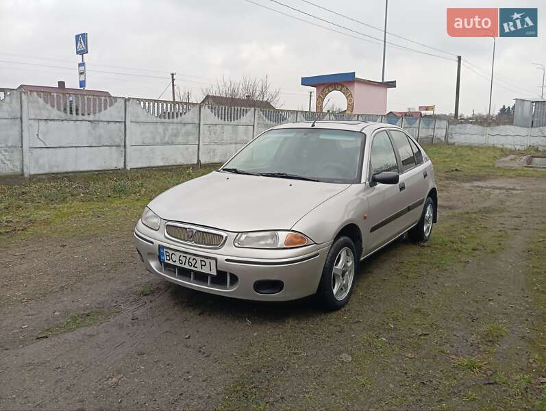 Хэтчбек Rover 200 1999 в Дубно