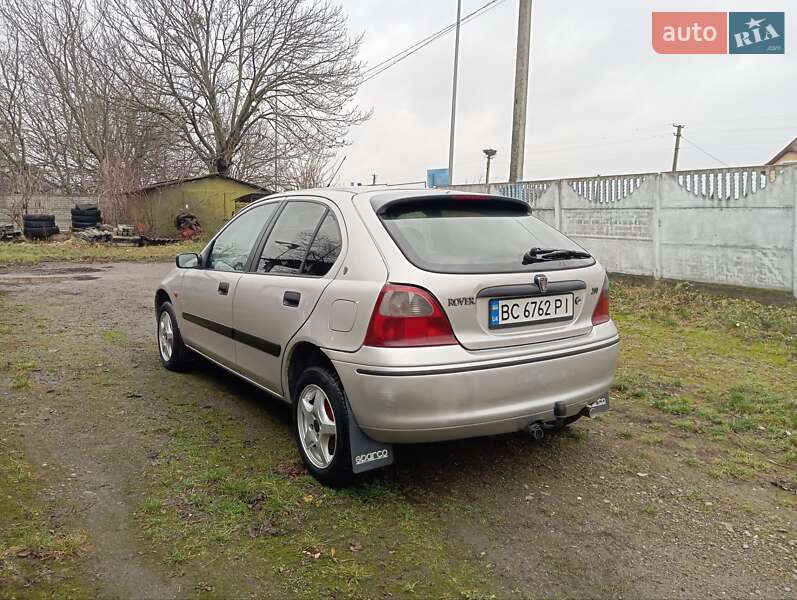 Хэтчбек Rover 200 1999 в Дубно