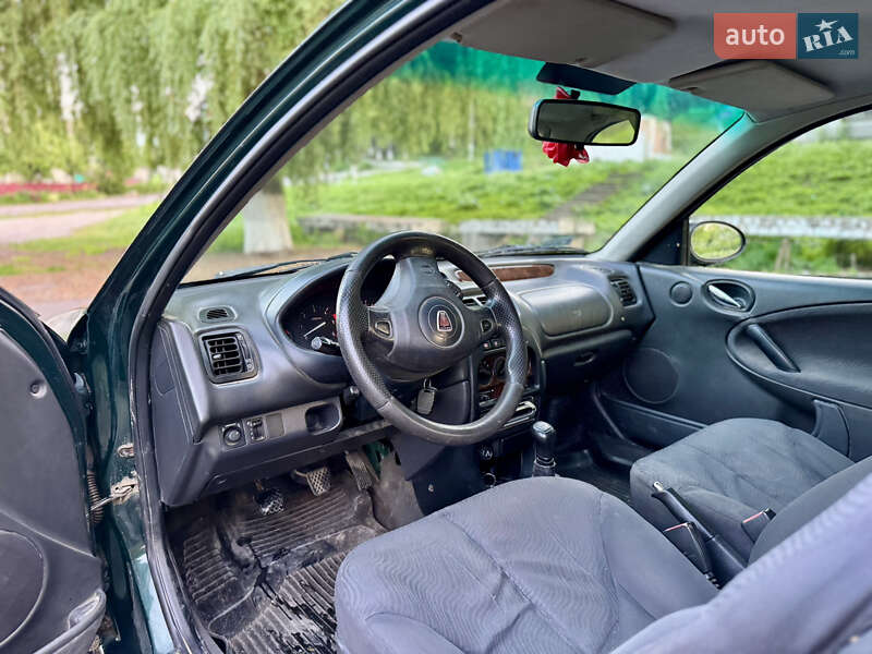 Седан Rover 25 2001 в Томашполе