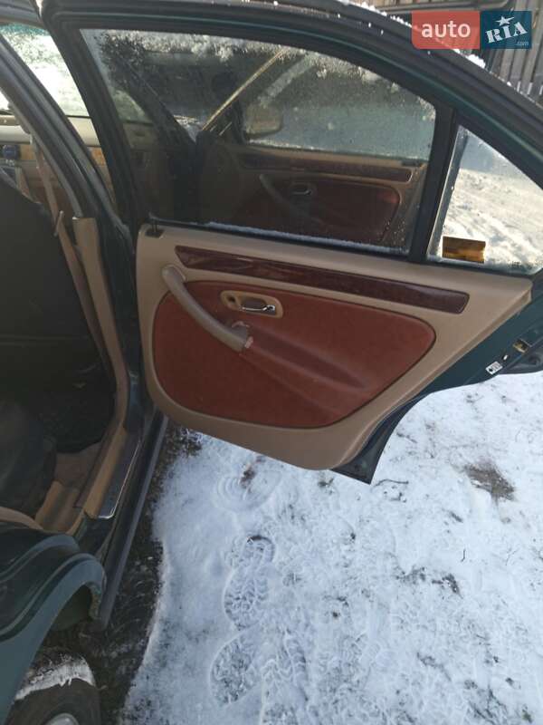 Хэтчбек Rover 416 1996 в Владимирце