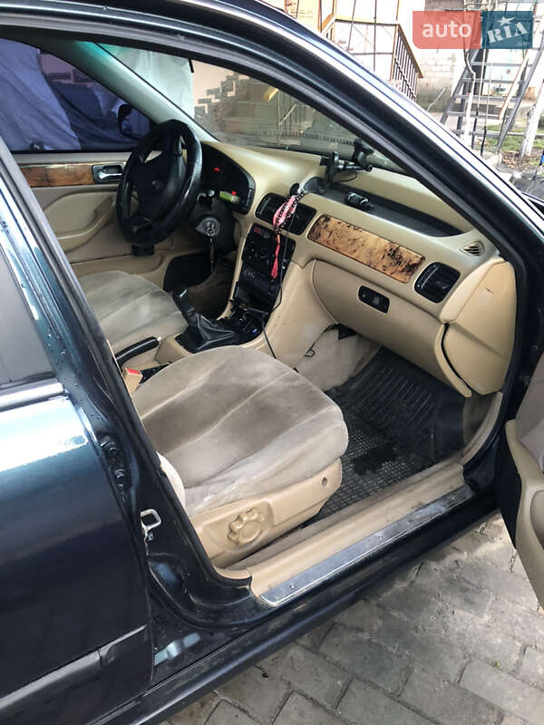 Седан Rover 620 1994 в Светловодске