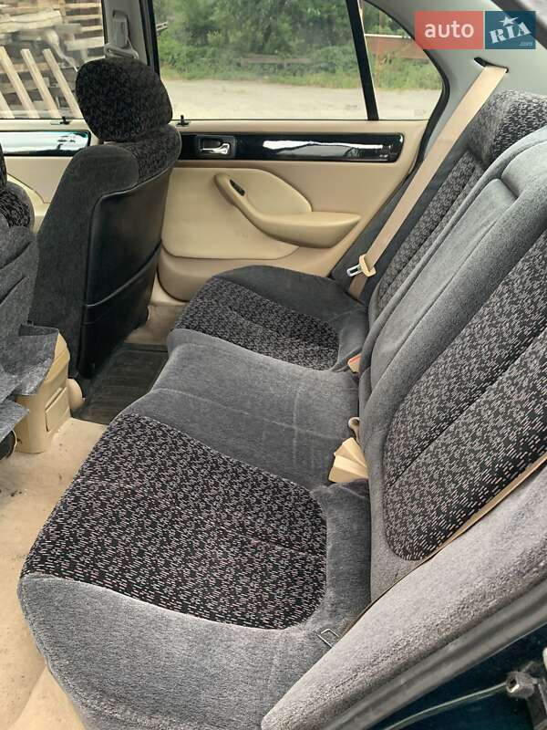 Седан Rover 620 1994 в Дніпрі