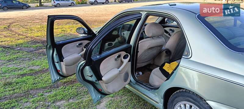 Седан Rover 75 2001 в Старокостянтинові