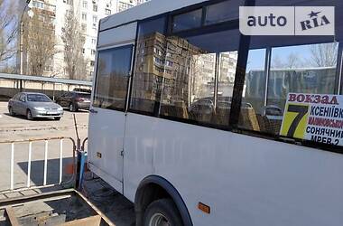 Мікроавтобус РУТА 22 2013 в Дніпрі
