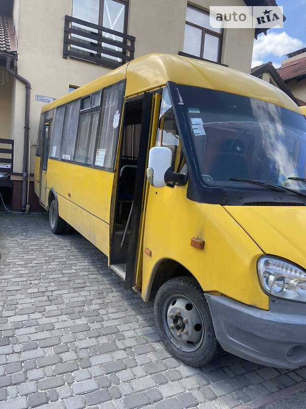 Пригородный автобус РУТА 23 2013 в Киеве