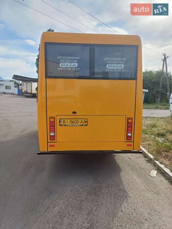 Городской автобус РУТА 25 2013 в Киеве