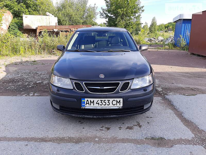 Седан Saab 9-3 2003 в Коростене