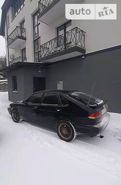 Хэтчбек Saab 9-3 1999 в Ровно