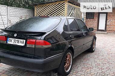 Хэтчбек Saab 9-3 1999 в Ровно