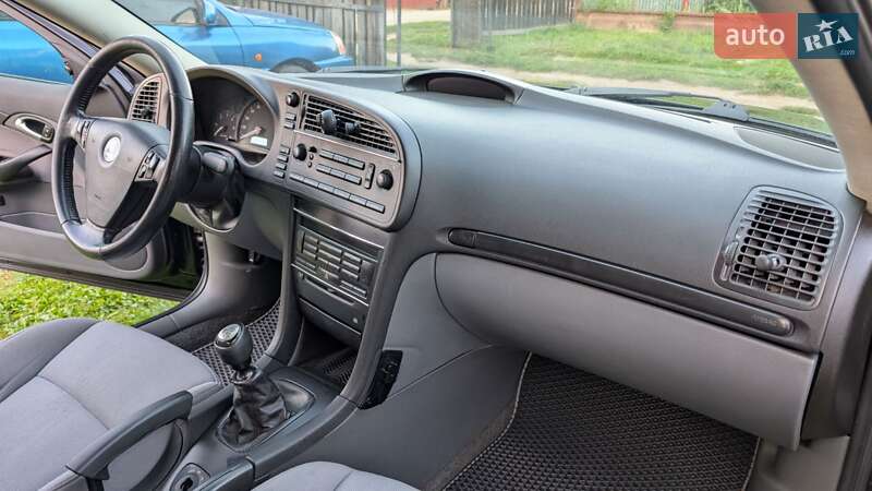 Седан Saab 9-3 2002 в Шепетовке