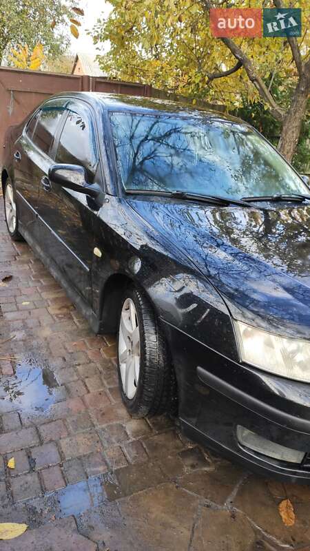 Седан Saab 9-3 2005 в Дымере