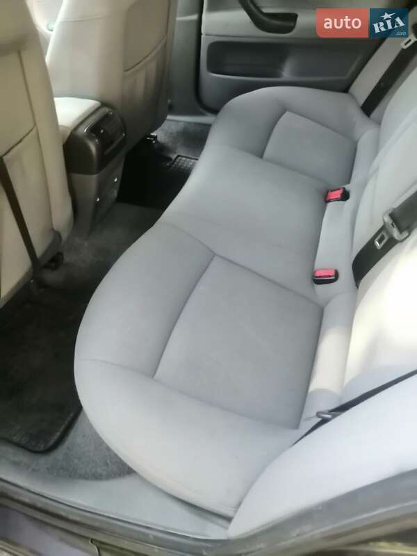 Седан Saab 9-3 2003 в Дубовом