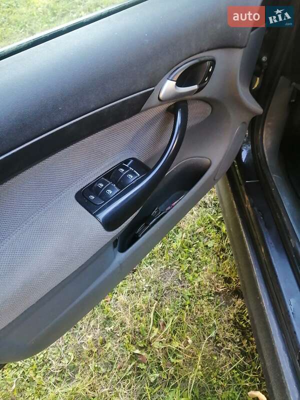 Седан Saab 9-3 2003 в Дубовом