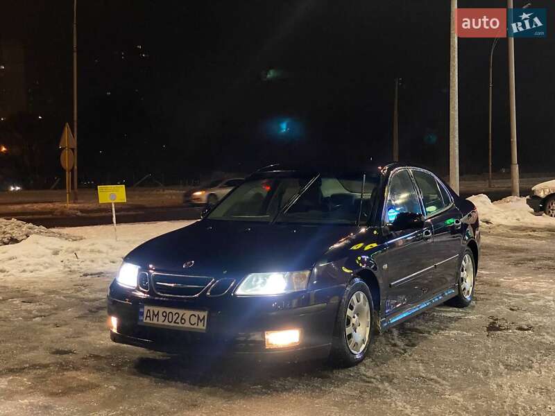 Седан Saab 9-3 2003 в Борисполі