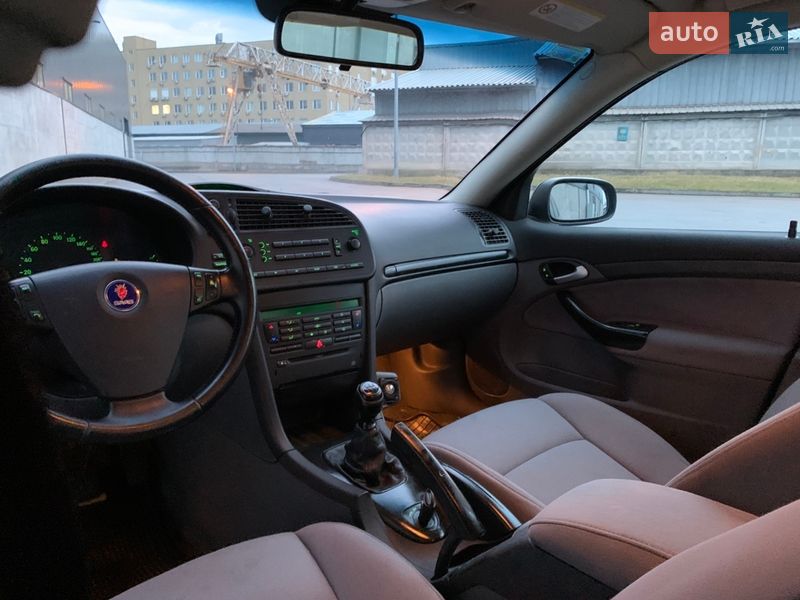 Седан Saab 9-3 2003 в Киеве