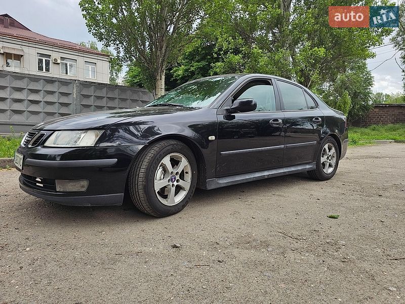 Седан Saab 9-3 2004 в Запоріжжі