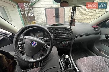 Седан Saab 9-3 2004 в Умані