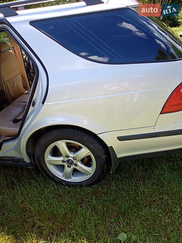 Универсал Saab 9-5 2001 в Львове