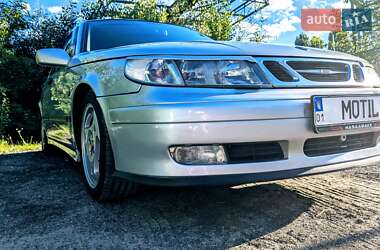 Седан Saab 9-5 2001 в 
