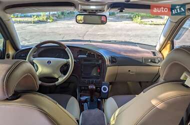 Седан Saab 9-5 2001 в 