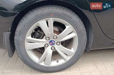Седан Saab 9-5 2011 в 