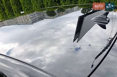 Седан Saab 9-5 2011 в 
