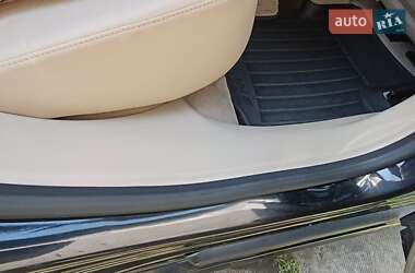 Седан Saab 9-5 2011 в 