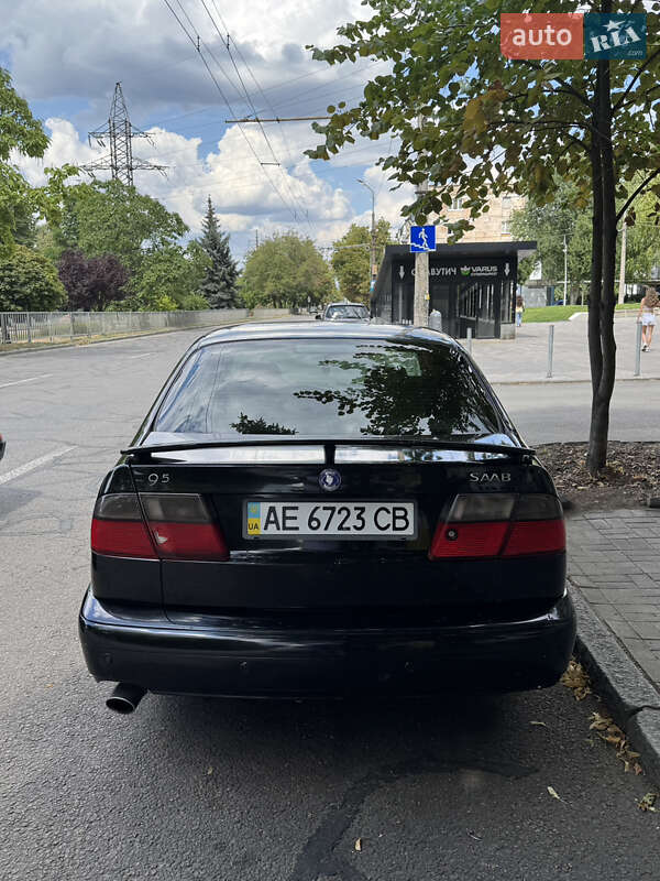 Седан Saab 9-5 2000 в Днепре