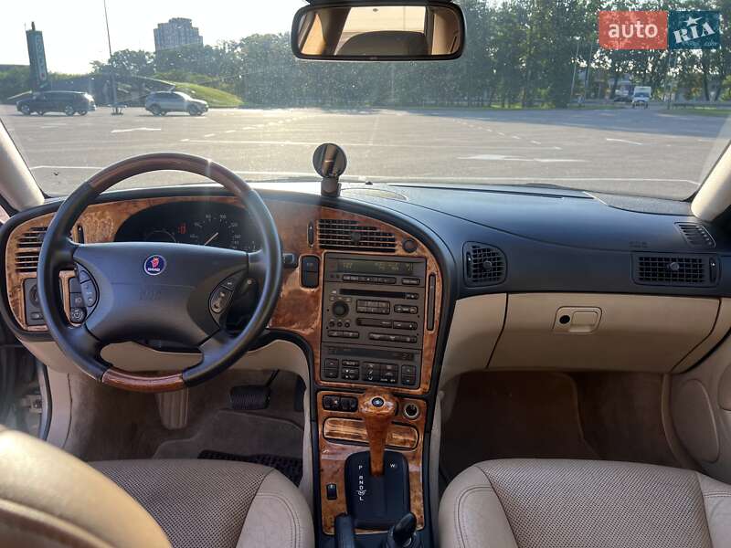 Седан Saab 9-5 2003 в Киеве