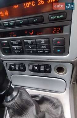 Седан Saab 9-5 1998 в  фото 22 Седан Saab 9-5 1998 в