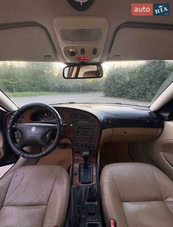 Седан Saab 9-5 2004 в Вышгороде