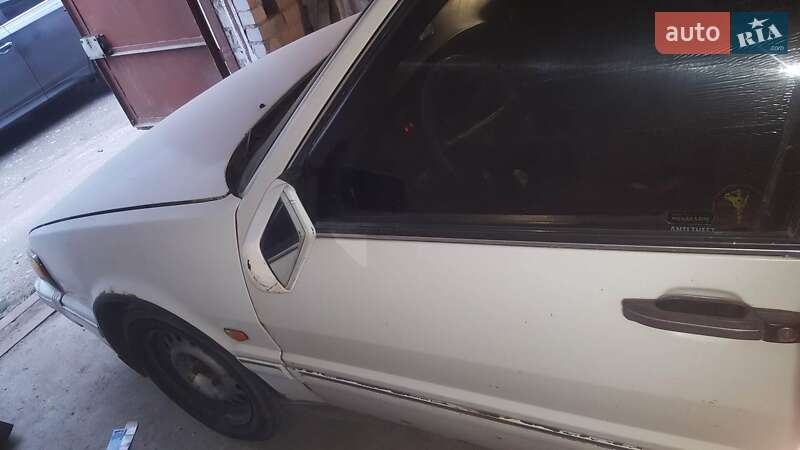 Хетчбек Saab 9000 1992 в Дніпрі