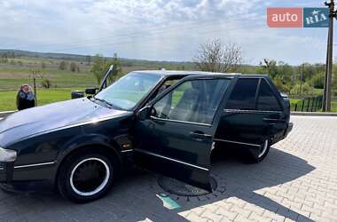 Ліфтбек Saab 9000 1993 в Шумську