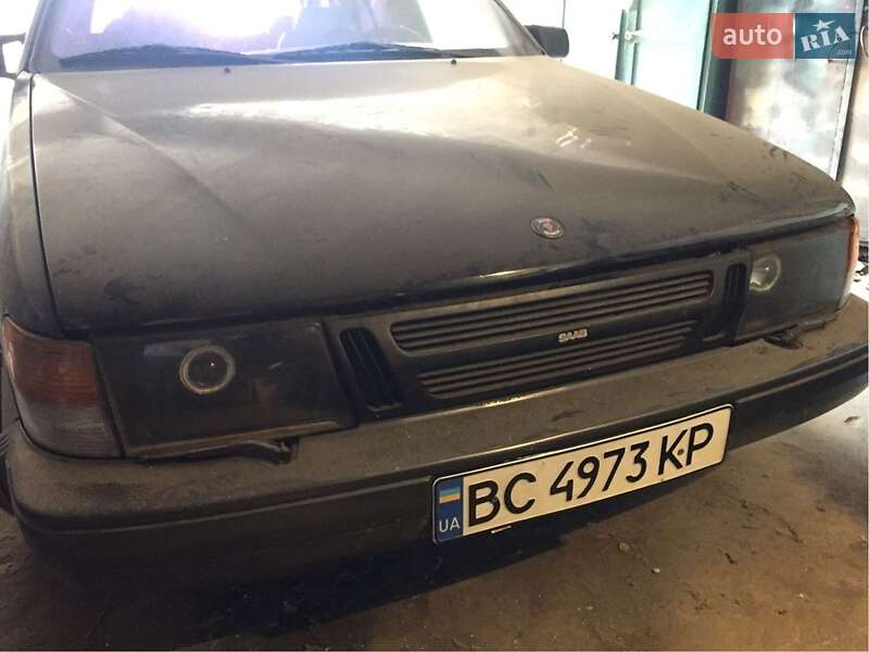 Ліфтбек Saab 9000 1989 в Львові
