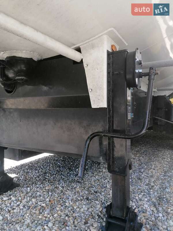 Цистерна полуприцеп SACIM SCX 2007 в Днепре