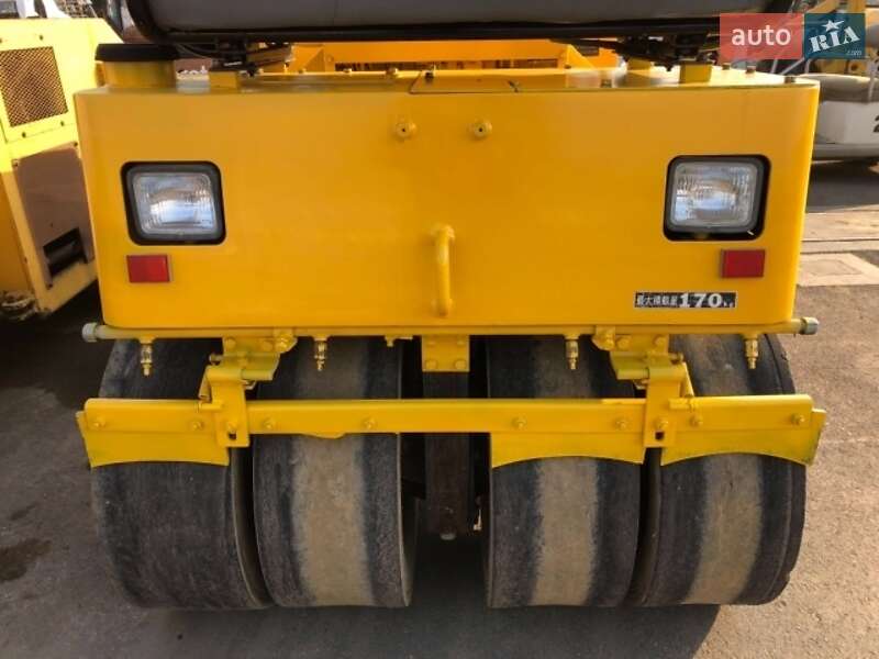 Каток ґрунтовий Sakai TG 1999 в Одесі