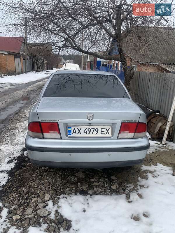Седан Samand EL 2008 в Тростянці
