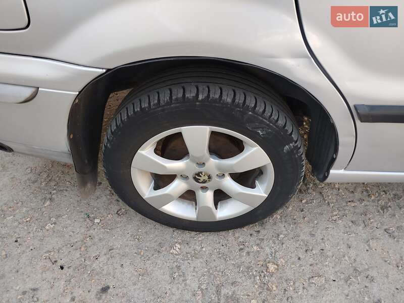 Седан Samand EL 2007 в Южноукраинске