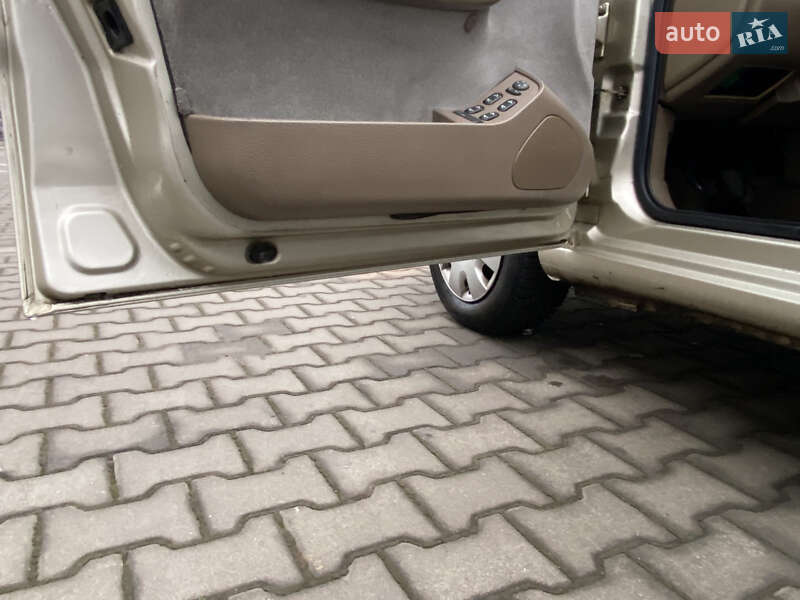 Седан Samand EL 2007 в Хмельницком