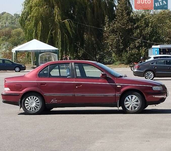 Седан Samand EL 2008 в Ржищеві