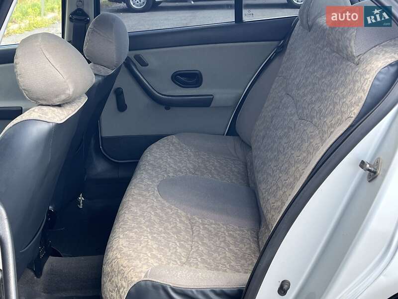 Седан Samand LX 2007 в Хмельницькому фото 25 Седан Samand LX 2007 в Хмельницькому