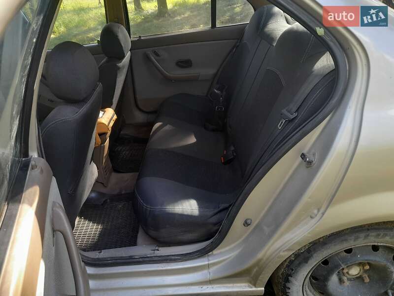 Седан Samand LX 2007 в 