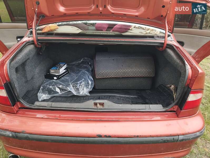 Седан Samand LX 2006 в Кривом Роге фото 9 Седан Samand LX 2006 в Кривом Роге