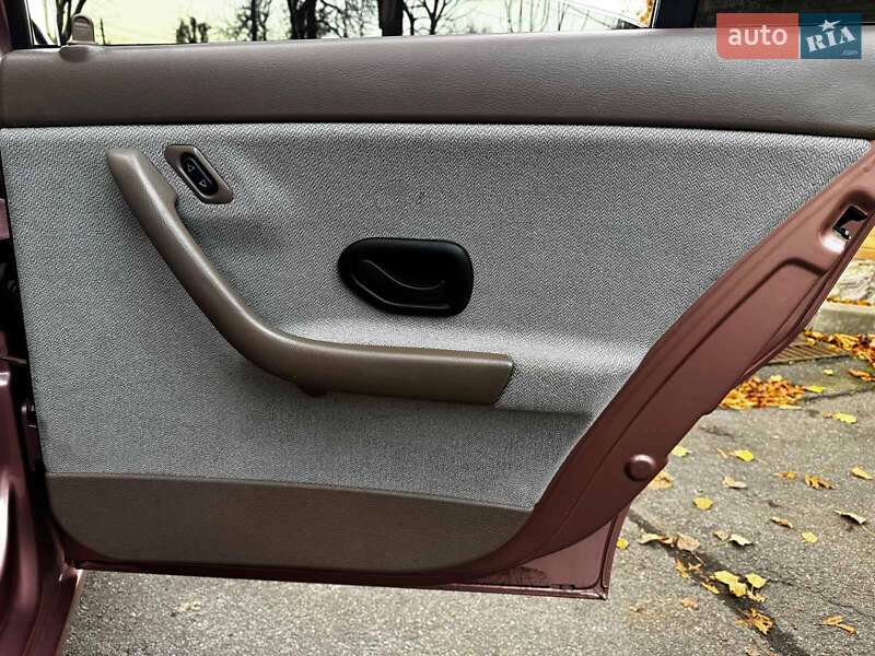 Седан Samand LX 2008 в Киеве фото 22 Седан Samand LX 2008 в Киеве