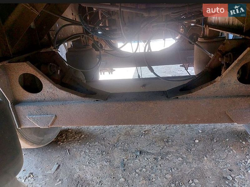 Бортовий напівпричіп Samro SR 334 2006 в Харкові