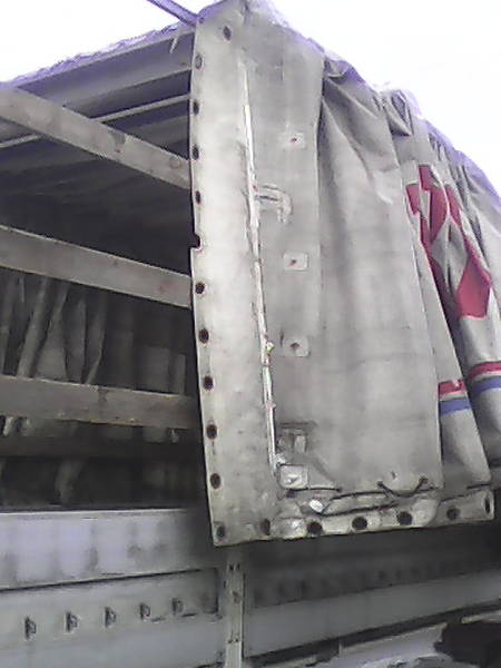 Тентованный борт (штора) - полуприцеп Samro SR 1997 в Подольске фото 9 Тентованный борт (штора) - полуприцеп Samro SR 1997 в Подольске