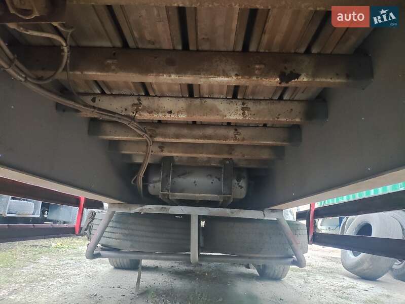 Зерновоз - напівпричіп Samro SRV4 2004 в Прилуках фото 10 Зерновоз - напівпричіп Samro SRV4 2004 в Прилуках