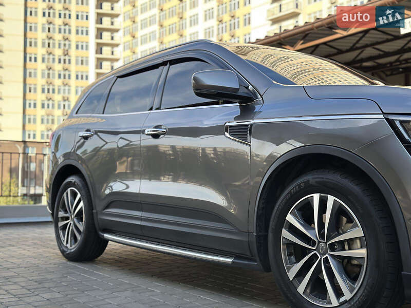 Внедорожник / Кроссовер Samsung QM6 2019 в Одессе