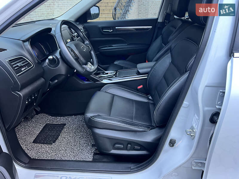 Позашляховик / Кросовер Samsung QM6 2016 в Вінниці