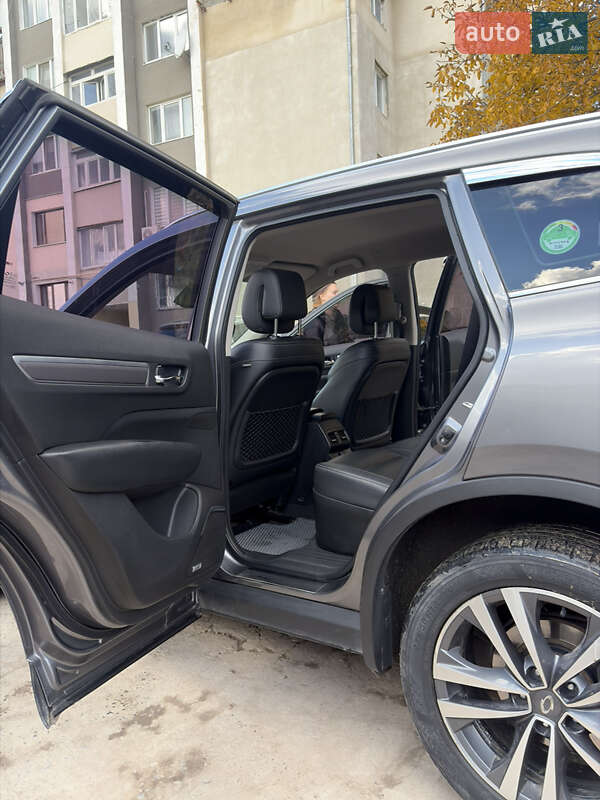 Позашляховик / Кросовер Samsung QM6 2017 в Кам'янець-Подільському